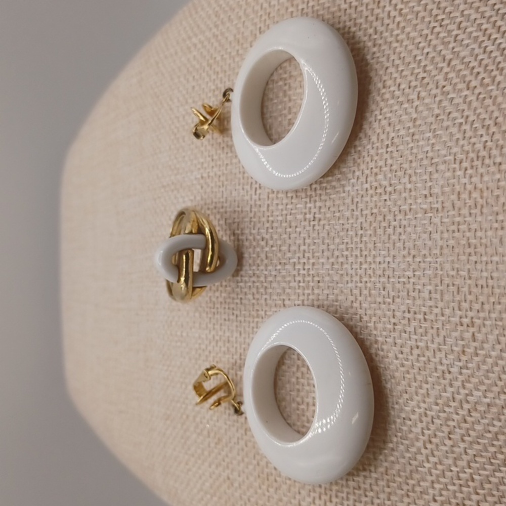 Crown Trifari Ring and Earring Set - Picture 3 of 8